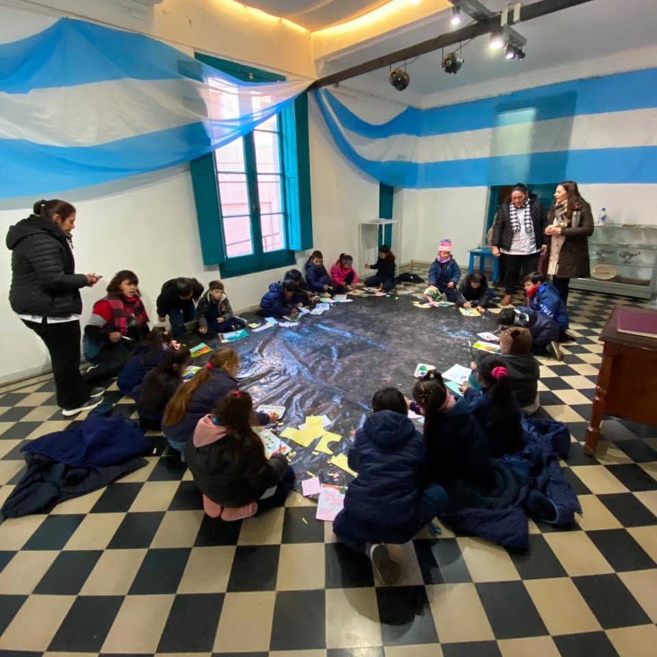 "Fantasía en el Museo" cerró su ciclo antes del receso invernal con una jornada de arte y creatividad